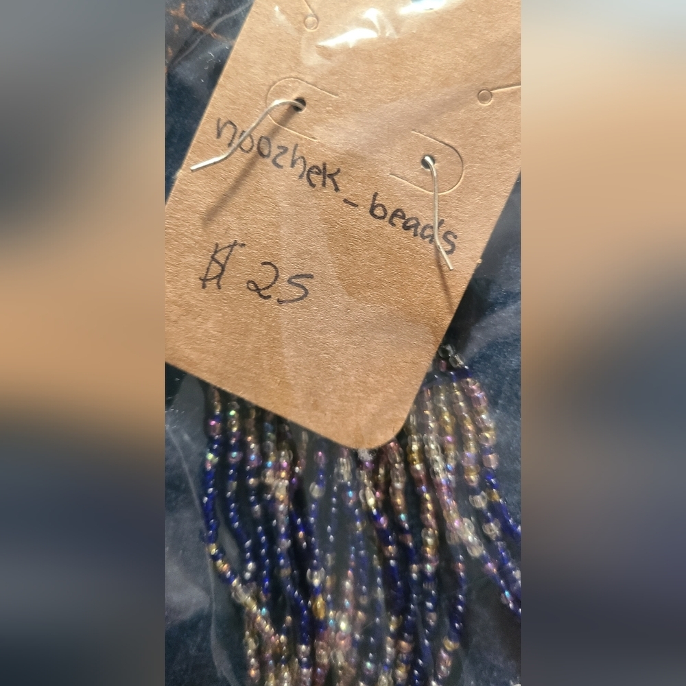 Handmade beautiful beaded‎ earrings - Picture 7 of 8